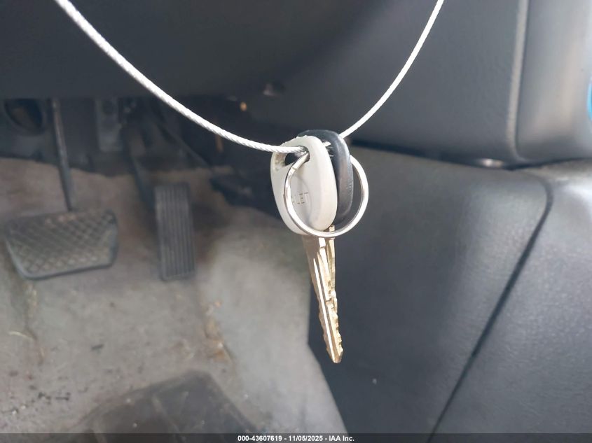 2001 Saturn Sl1 VIN: 1G8ZH528X1Z285359 Lot: 43607619