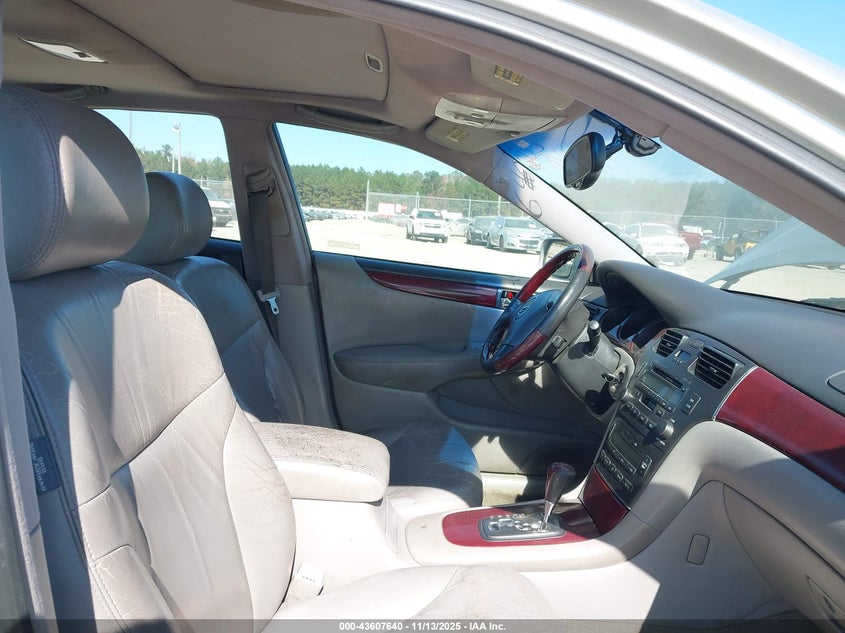 JTHBA30GX45025127 2004 LEXUS ES photo no. 5