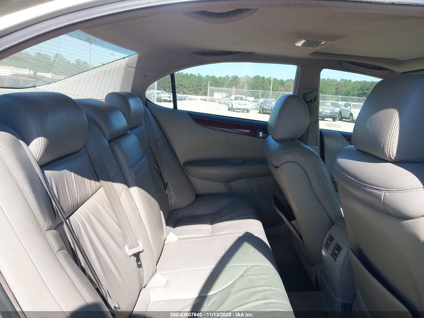 JTHBA30GX45025127 2004 LEXUS ES photo no. 8