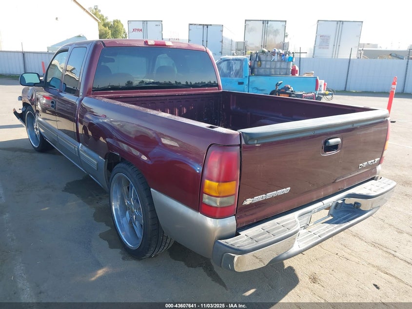 2GCEC19T5Y1298299 2000 CHEVROLET SILVERADO photo no. 3