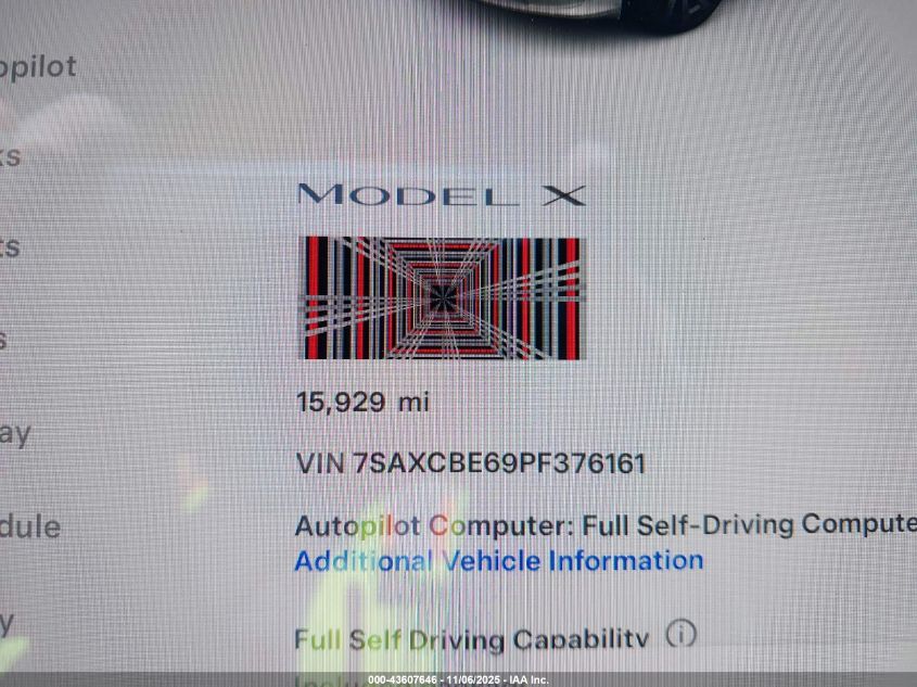 2023 Tesla Model X Plaid Tri Motor All-Wheel Drive VIN: 7SAXCBE69PF376161 Lot: 43607646