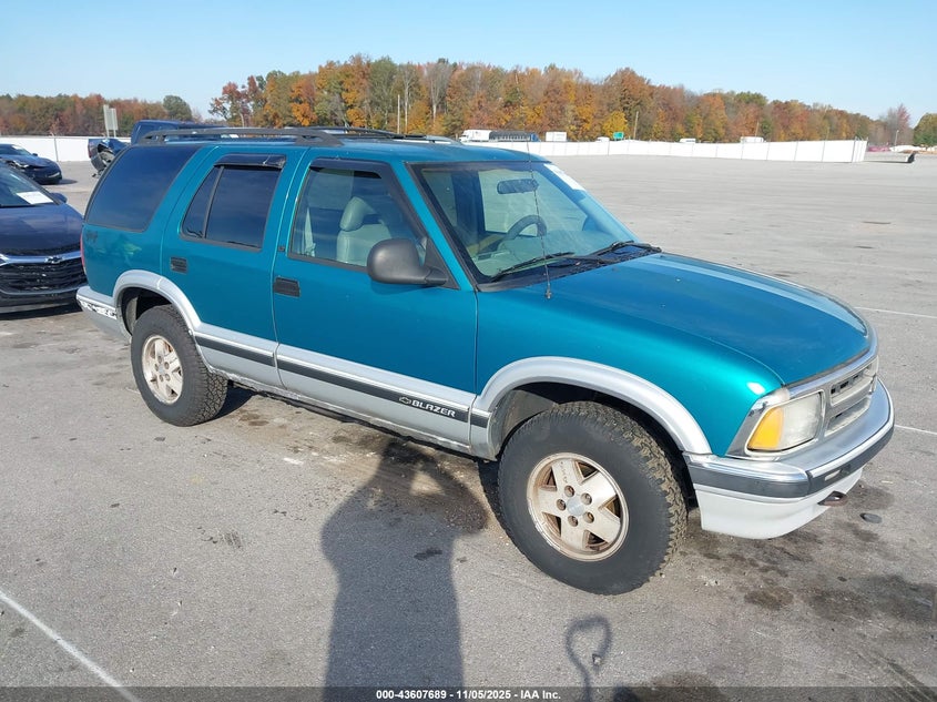 1GNDT13W0T2126213 1996 Chevrolet Blazer auction photo 1