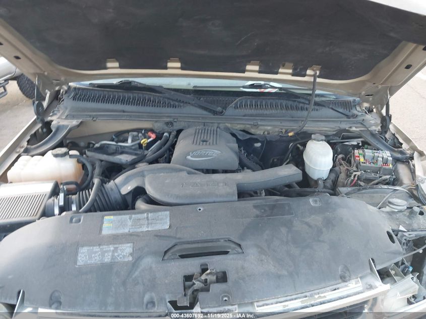 2005 Chevrolet Tahoe Ls VIN: 1GNEC13V25R253695 Lot: 43607692