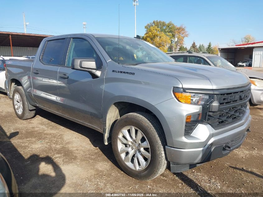 CHEVROLET SILVERADO 1500 4WD SHORT BED CUSTOM