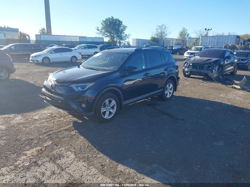 2017 Toyota Rav4 Xle VIN: JTMRFREV1HD203207 Lot: 43607765