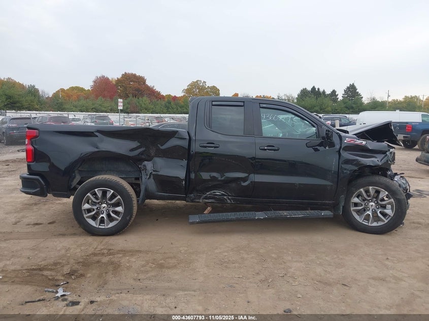 2020 CHEVROLET SILVERADO 1500 4WD  STANDARD BED RST - 1GCRYEED4LZ118481