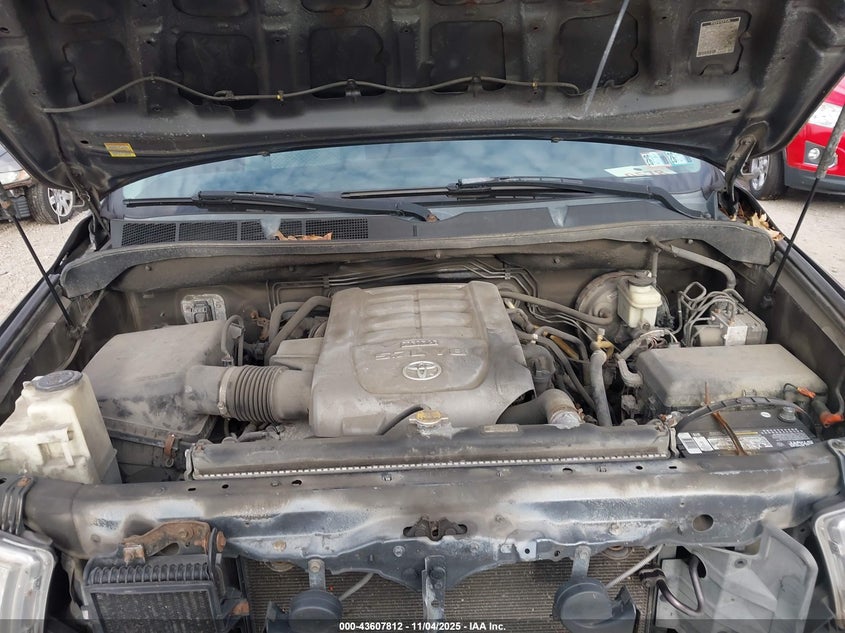 5TFUY5F14AX108735 2010 TOYOTA TUNDRA photo no. 10
