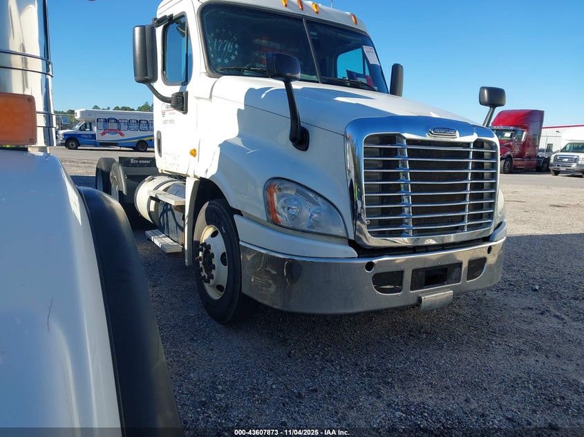 3AKJGEDV2FDGH4225 2015 Freightliner Cascadia 125 auction photo 1