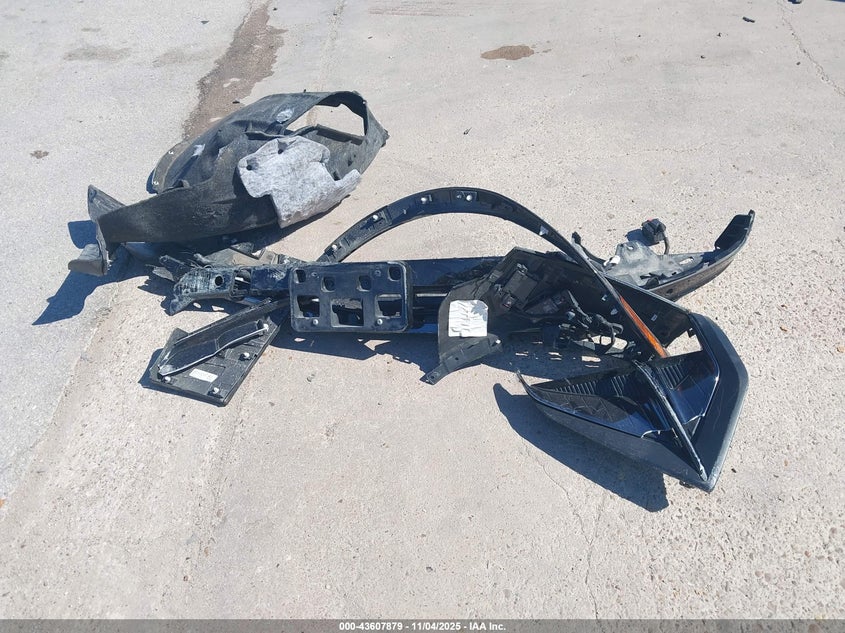 2024 Cadillac Lyriq Sport W/1Sk VIN: 1GYKPWRK6RZ117404 Lot: 43607879