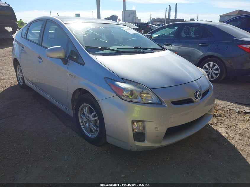 TOYOTA PRIUS III