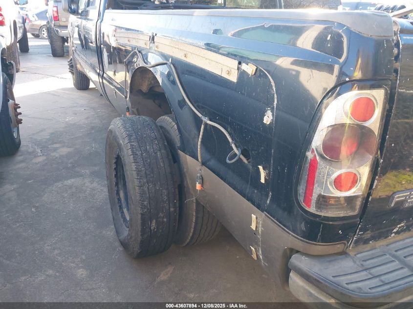 2002 Ford F-350 Lariat/Xl/Xlt VIN: 1FTWW32F12EB95799 Lot: 43607894