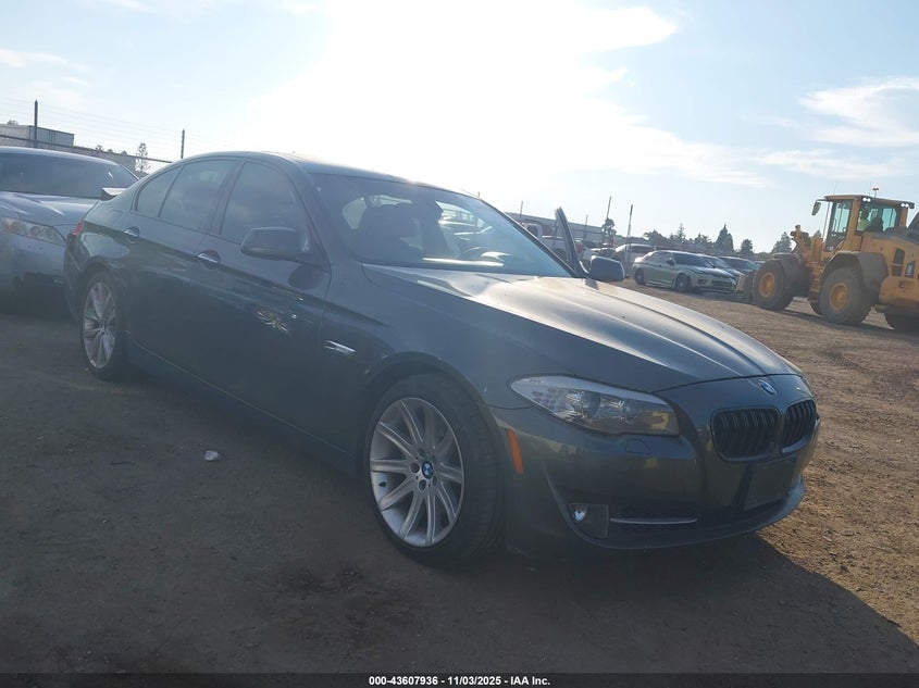 BMW 5 SERIES 535I