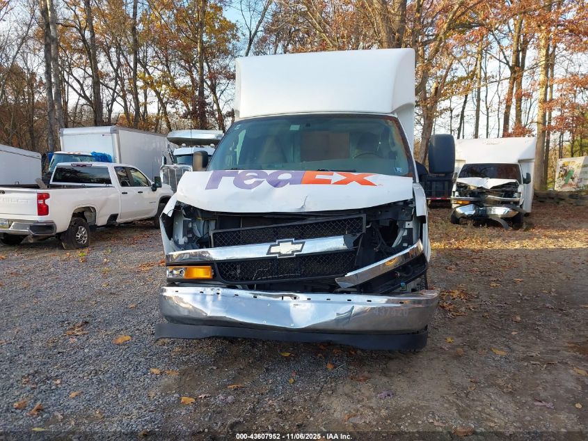 2019 Chevrolet Express Cutaway Work Van VIN: 1GB0GRFG4K1260018 Lot: 43607952