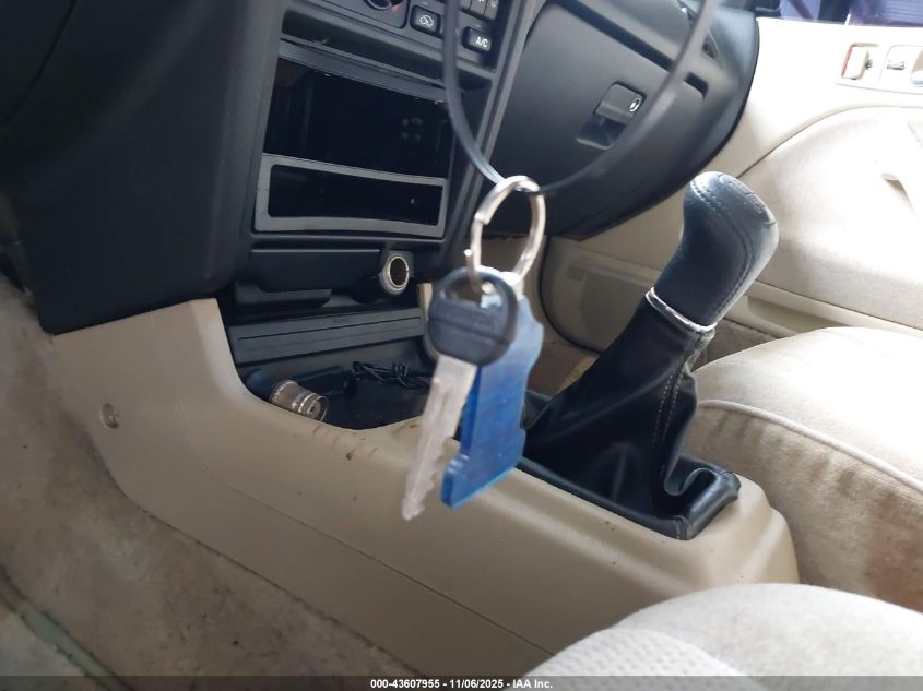 1990 Honda Accord Ex/Ex-R VIN: 1HGCB7166LA048363 Lot: 43607955