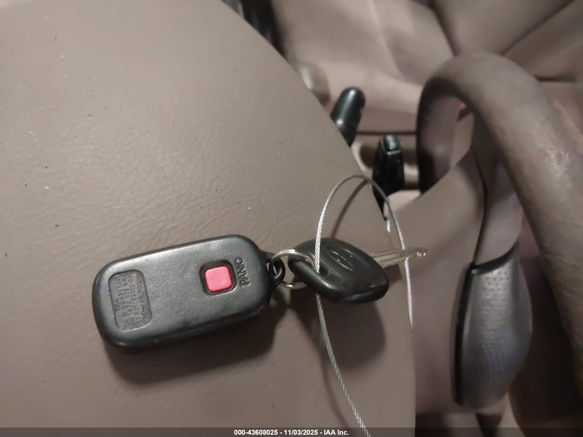 2T1BR32E86C679944 2006 TOYOTA COROLLA photo no. 11