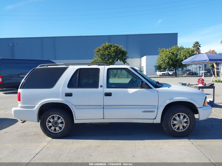 1998 GMC Jimmy Slt VIN: 1GKDT13W4W2524543 Lot: 43608028