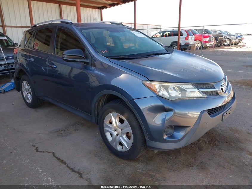 2014 TOYOTA RAV4 LE - JTMZFREVXED041086