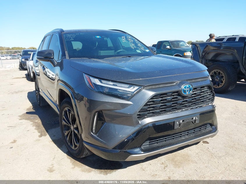 TOYOTA RAV4 HYBRID XSE
