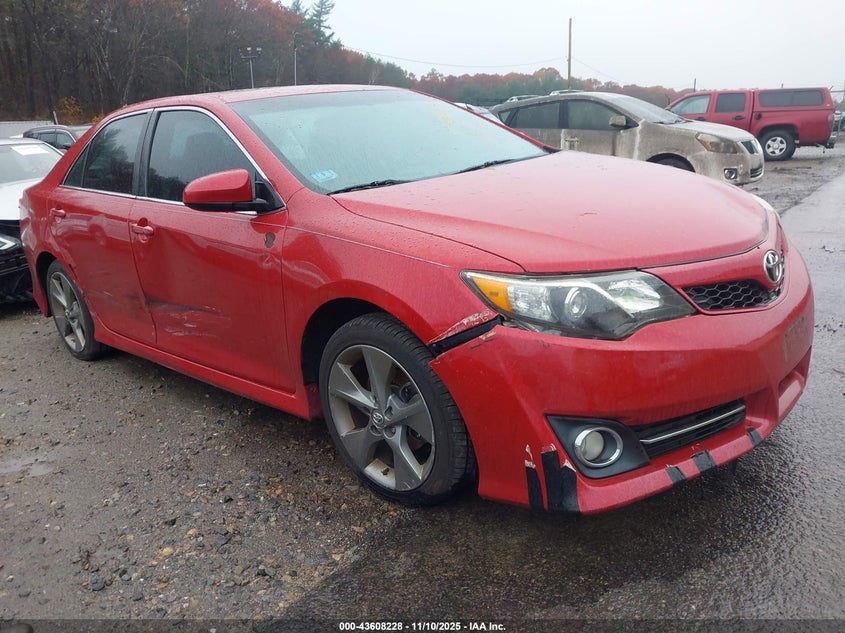 TOYOTA CAMRY SE LIMITED EDITION