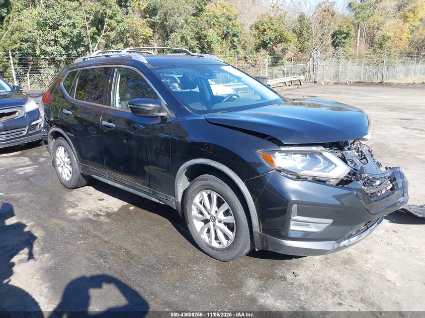 NISSAN ROGUE SV FWD