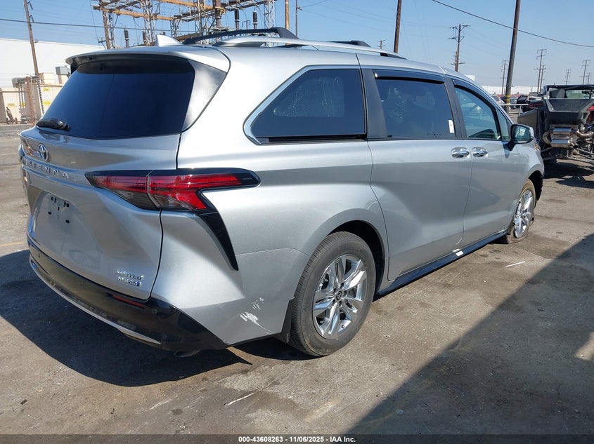 2024 TOYOTA SIENNA LIMITED 5TDZRKEC9RS183551