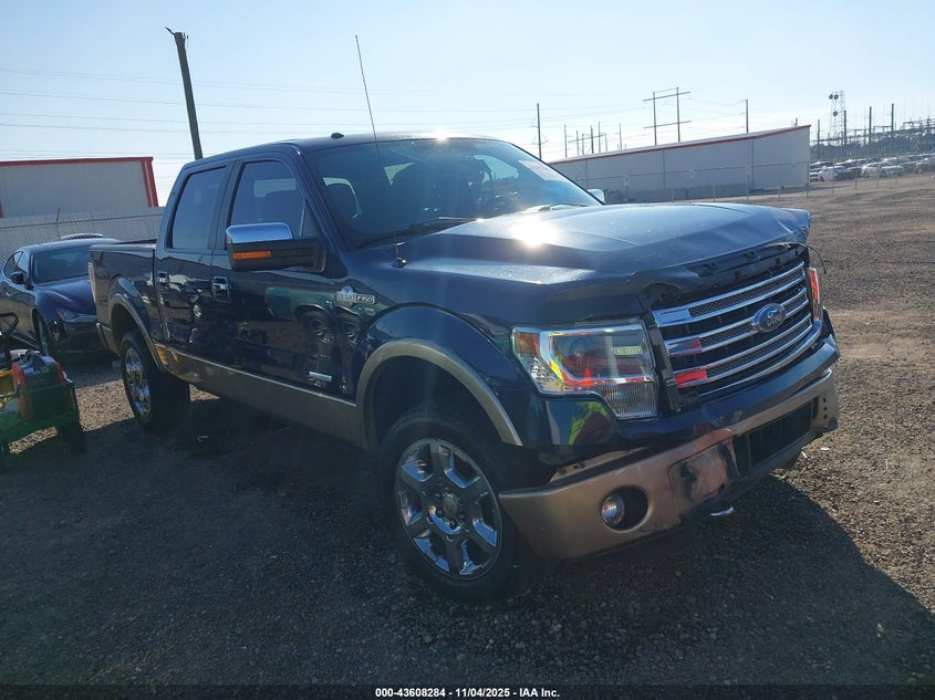 FORD F-150 KING RANCH