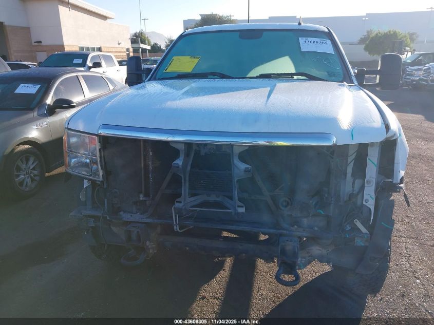 2009 GMC Sierra 2500Hd Work Truck VIN: 1GTHC43K49F114205 Lot: 43608305