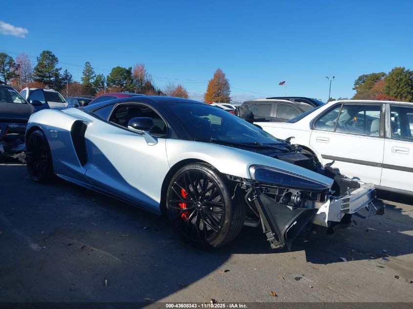 MCLAREN GT
