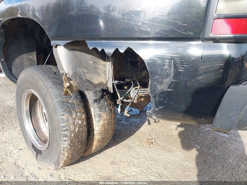 1GCJC33D67F156577 2007 CHEVROLET SILVERADO photo no. 19