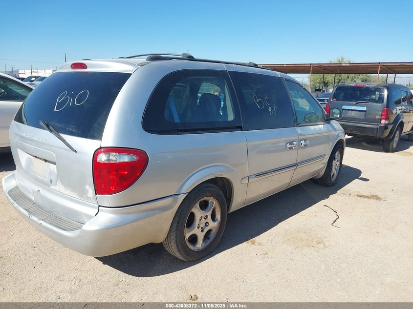 2B8GP54L62R649463 2002 DODGE CARAVAN photo no. 4