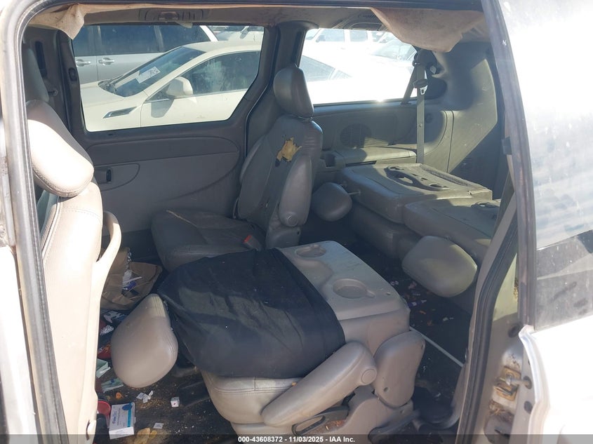 2B8GP54L62R649463 2002 DODGE CARAVAN photo no. 8