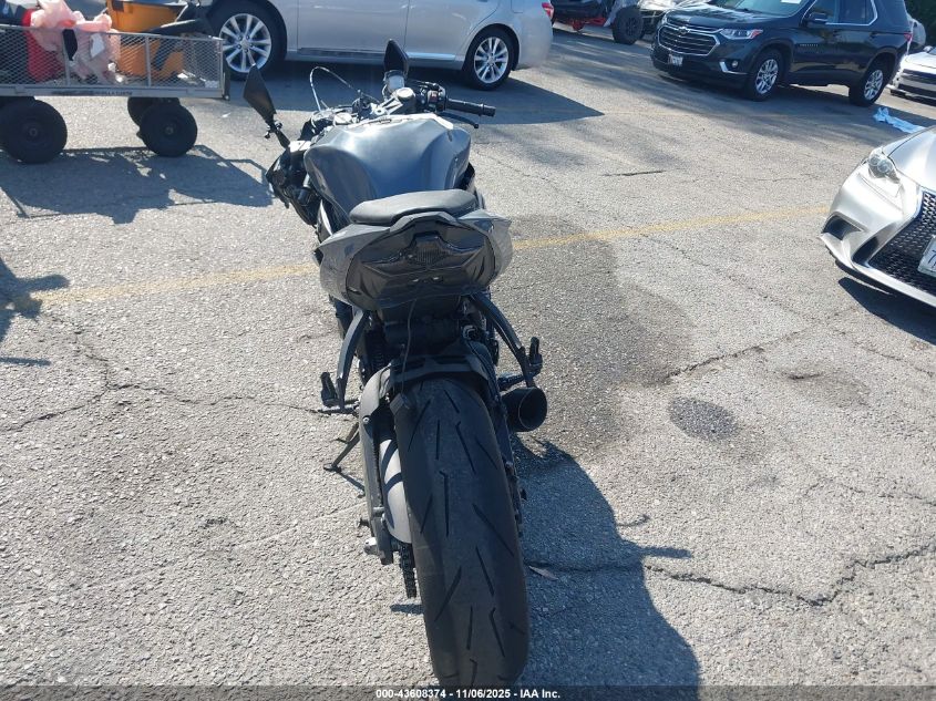 2019 Kawasaki Zx636 K VIN: JKBZXJG19KA002436 Lot: 43608374