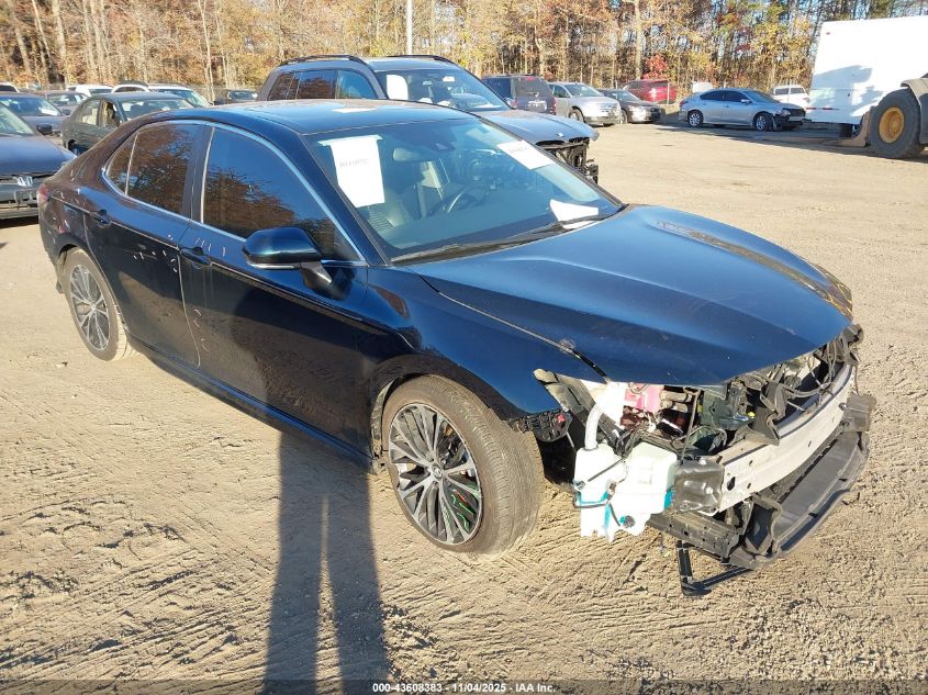 TOYOTA CAMRY HYBRID SE HYBRID