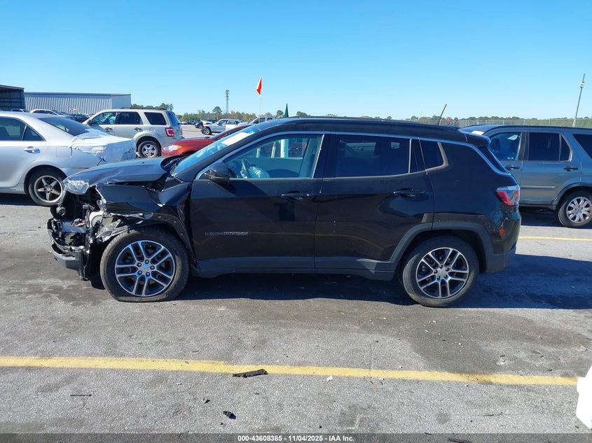 2019 JEEP COMPASS SUN AND WHEEL FWD - 3C4NJCBB9KT679565