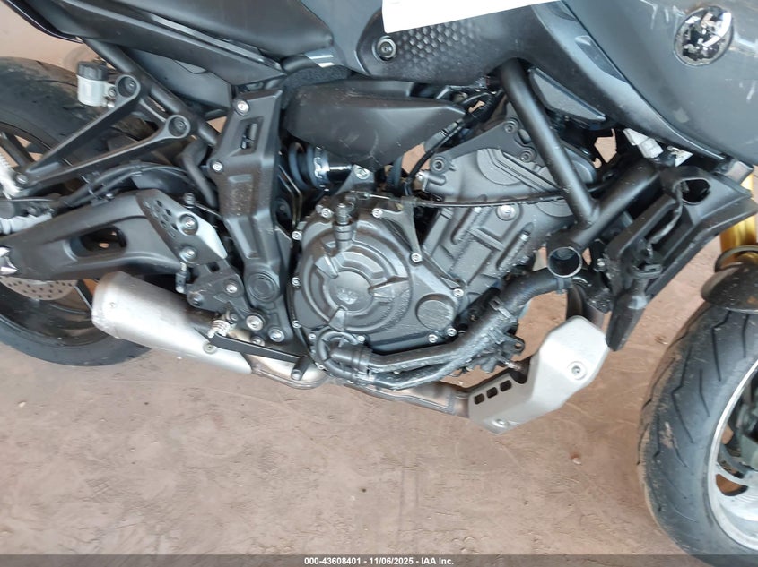2022 Yamaha Mt07 VIN: JYARM32E1NA005615 Lot: 43608401