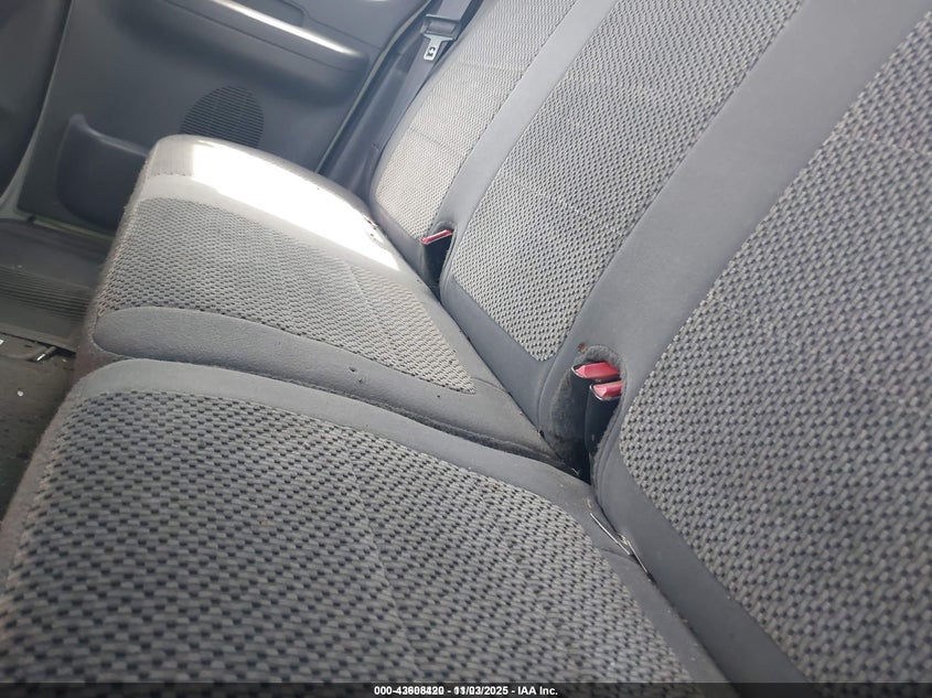 2002 Ford F-150 Lariat/Xl/Xlt VIN: 2FTRX08LX2CA82381 Lot: 43608420