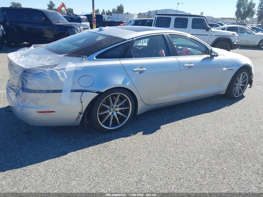 Vin: sajwa3ht5fmv86186, lot: 44103536, jaguar xj supercharged 20154