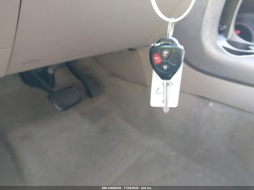 2008 Toyota Rav4 Limited VIN: JTMBD31V685176168 Lot: 43608436