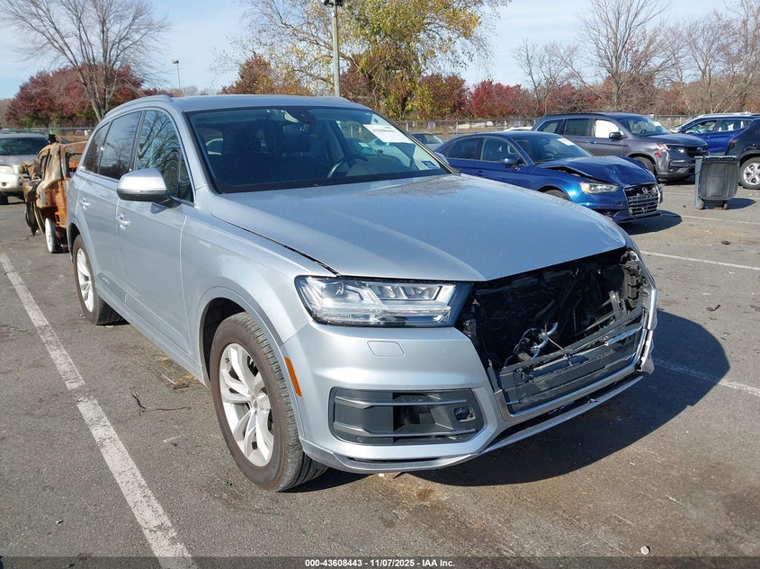 2019 AUDI Q7 55 PREMIUM/55 SE PREMIUM - WA1LAAF72KD003749