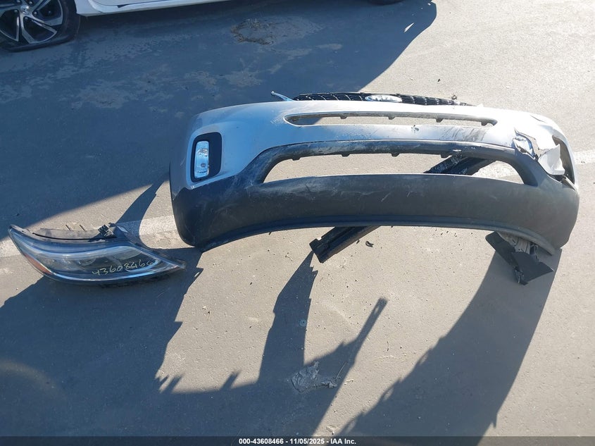 2015 KIA SORENTO LX - 5XYKT3A68FG658396