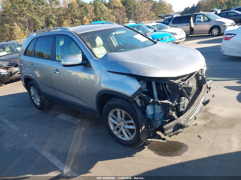 2015 KIA SORENTO LX - 5XYKT3A68FG658396