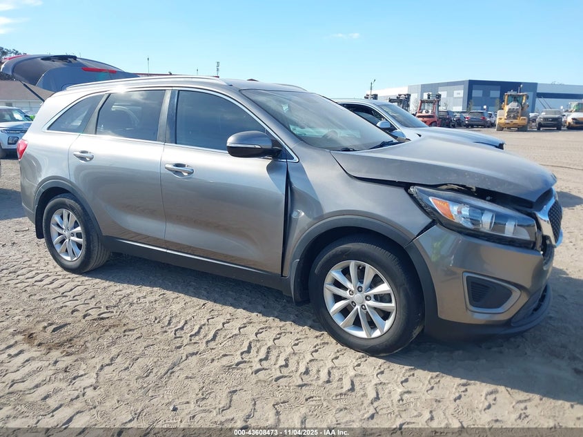 2016 KIA SORENTO 3.3L LX - 5XYPG4A59GG100727