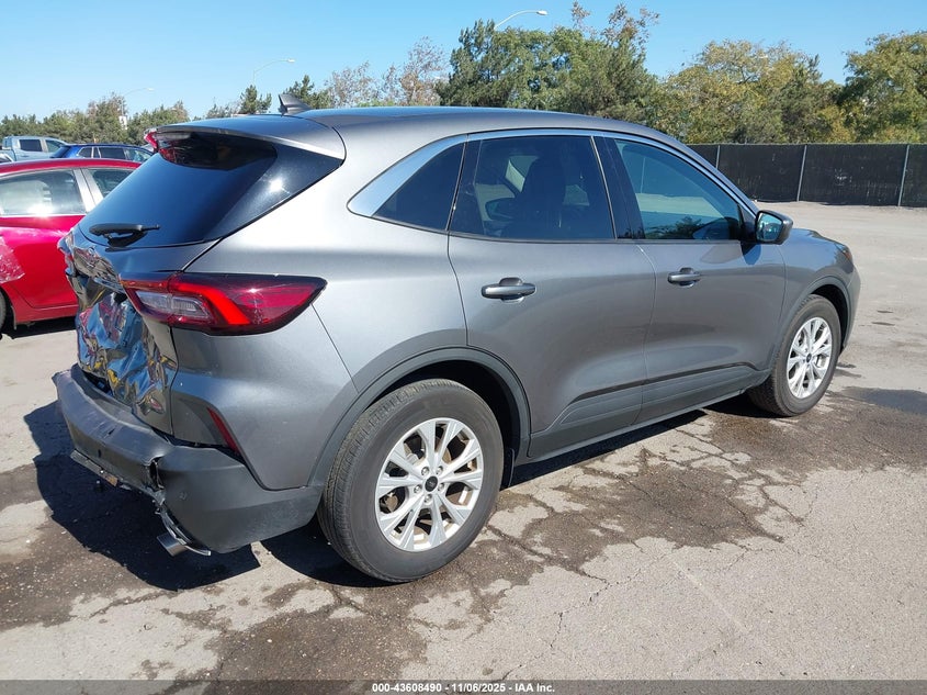 1FMCU0GN2PUB13370 2023 FORD ESCAPE photo no. 4