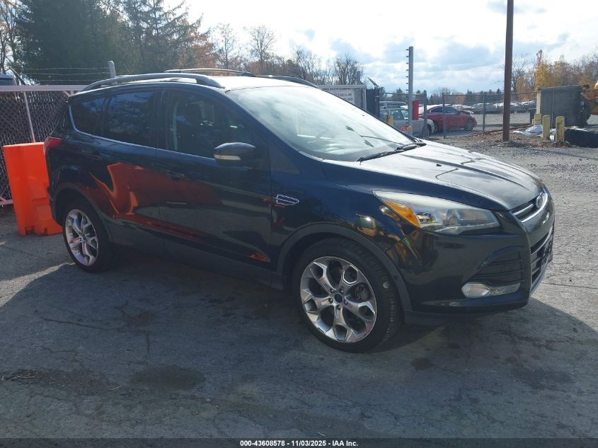 FORD ESCAPE TITANIUM