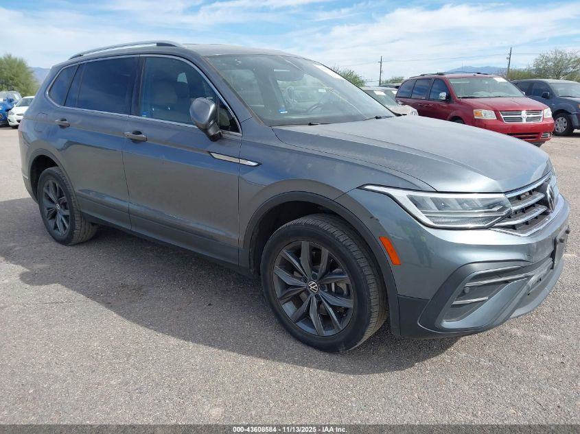 VOLKSWAGEN TIGUAN 2.0T SE