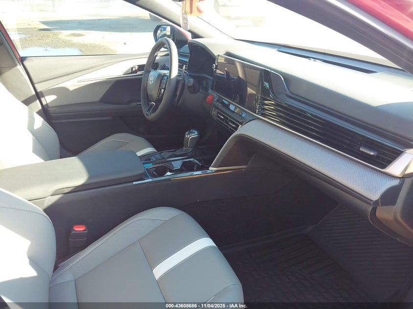 2025 TOYOTA CAMRY SE - 4T1DAACK0SU141062