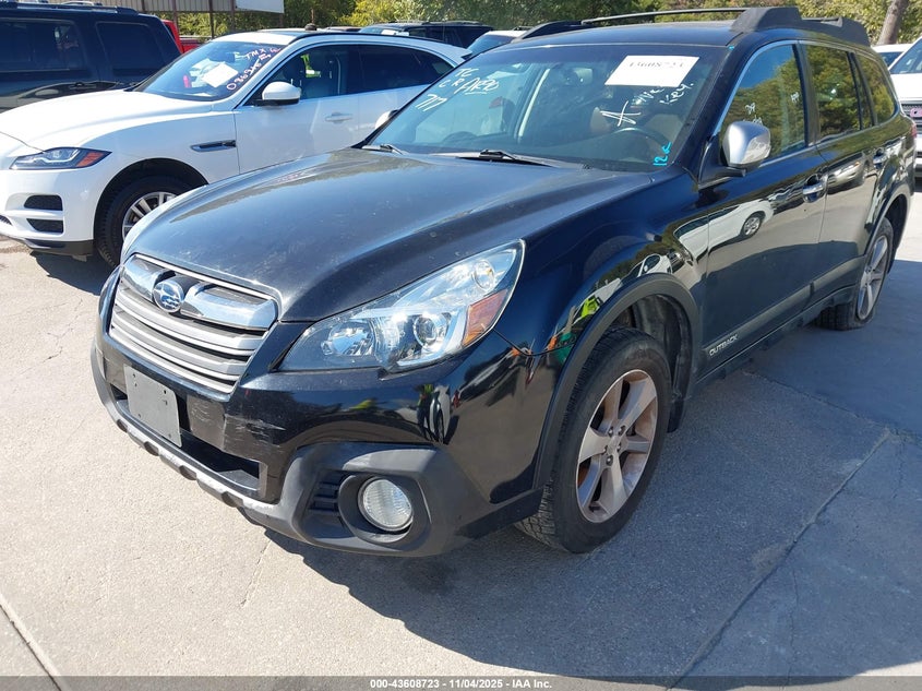 2013 SUBARU OUTBACK auction photo 2