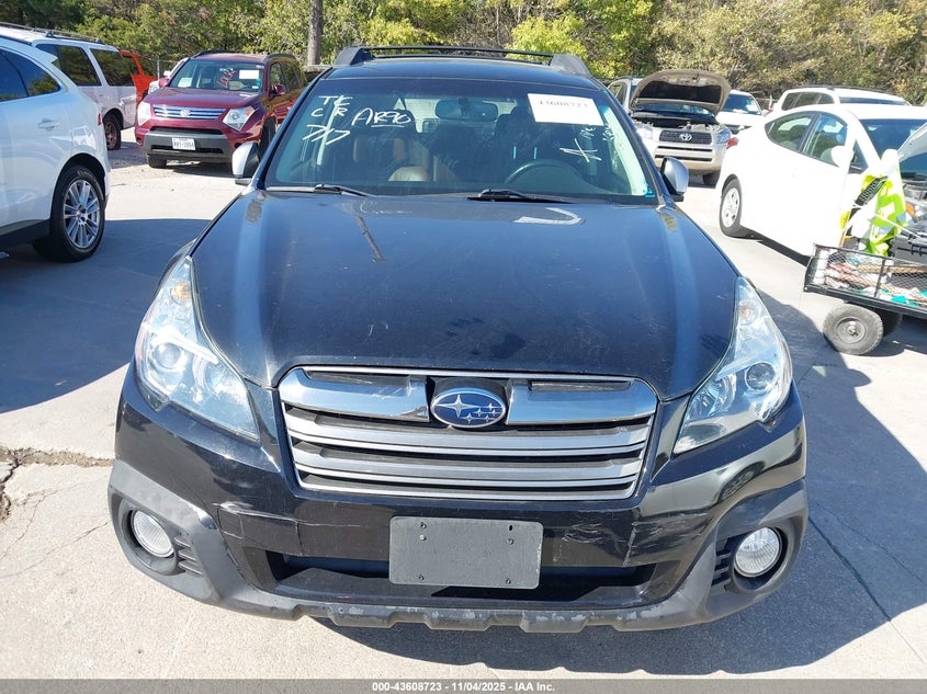 2013 SUBARU OUTBACK auction photo 6