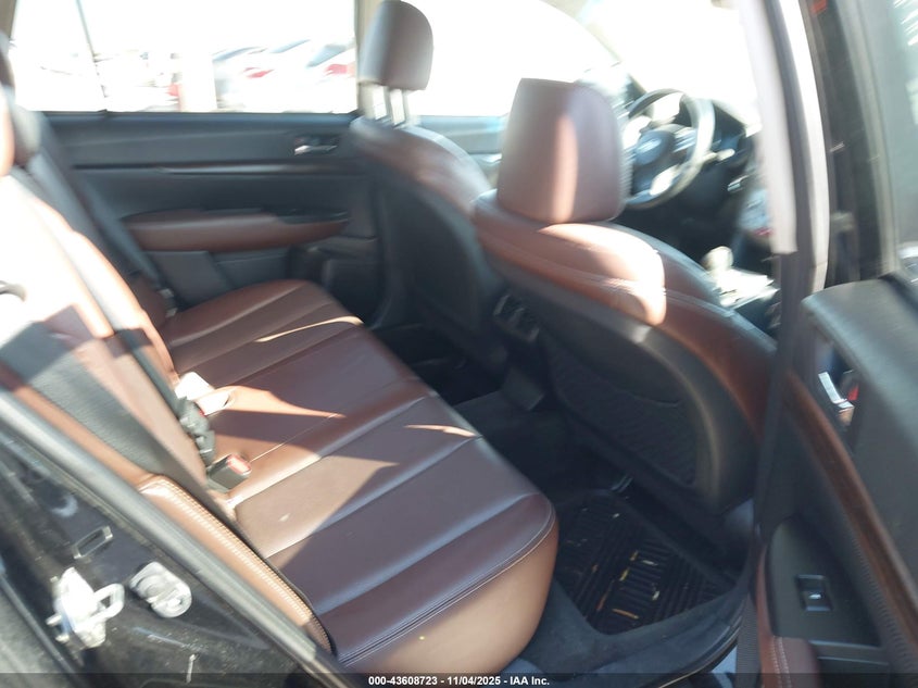 2013 SUBARU OUTBACK auction photo 8