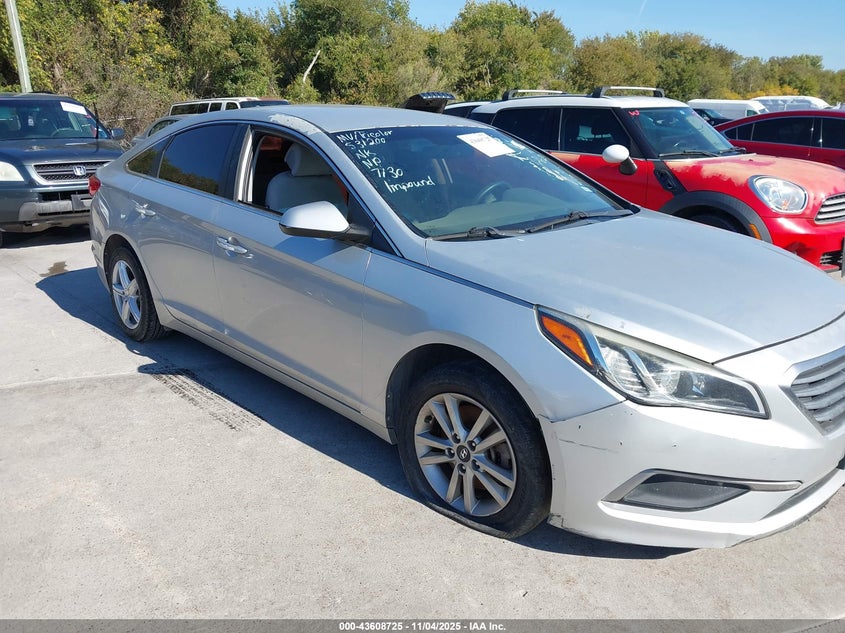 2017 HYUNDAI SONATA - 5NPE24AF8HH531200